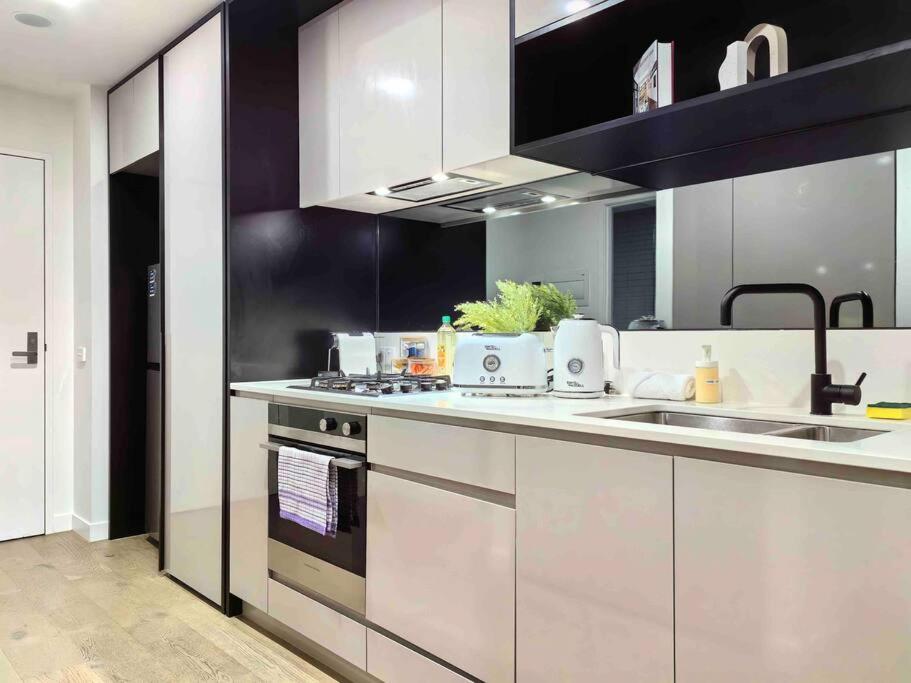 "Hidden Gem" Cosy 2B Apt In Central Melbourne#Ut26 Екстериор снимка